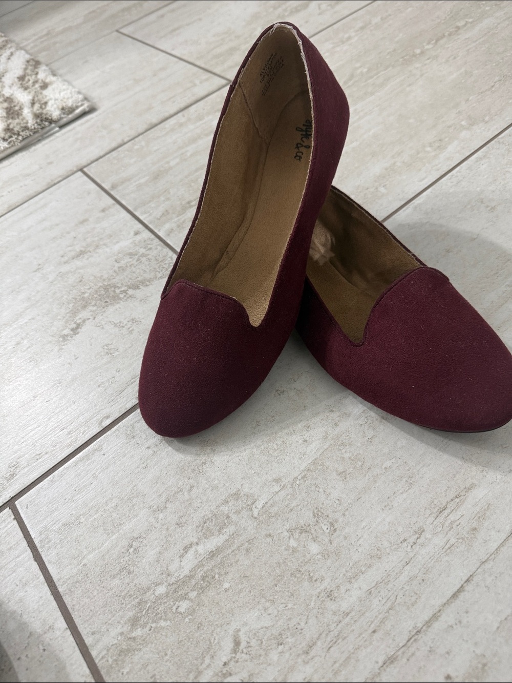 Style & Co. Women's Wine Slip-On Flats size 9.5
New